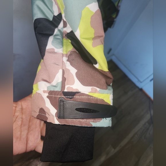 Kids Snow Suit - Picture 6 of 7